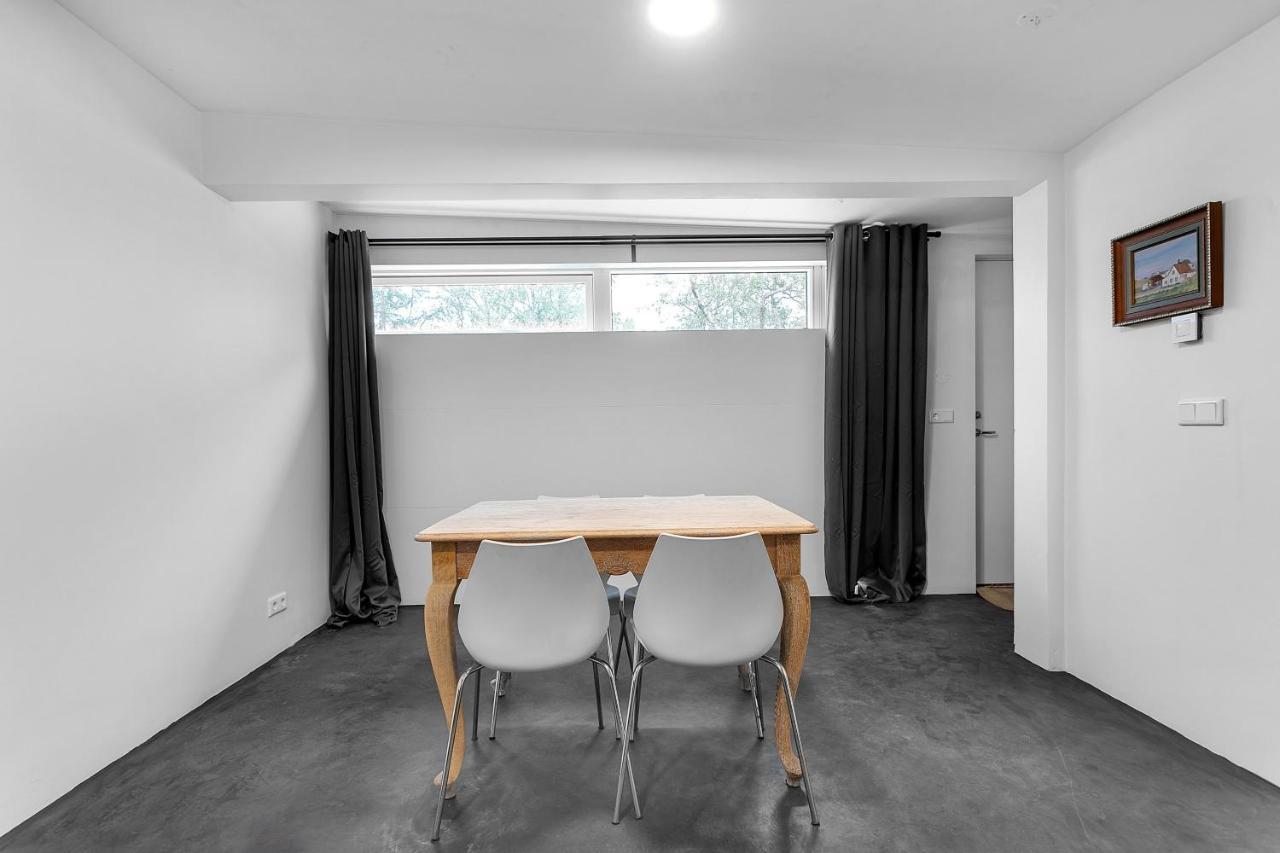 Lovely Studio Apartment With Hot Tub 레이캬비크 외부 사진